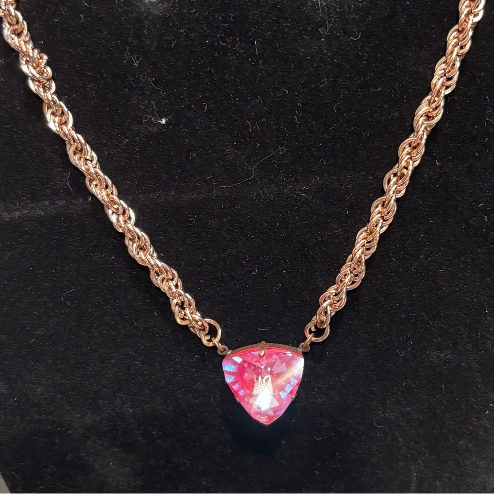 Sabika Winter 2021 Pink Crystal Necklace
